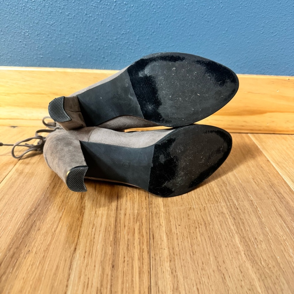 Catharine Maladrino Sorchanie Faux Suede Taupe/Gray 3.5” Ankle Bootie size 9 - Picture 9 of 12